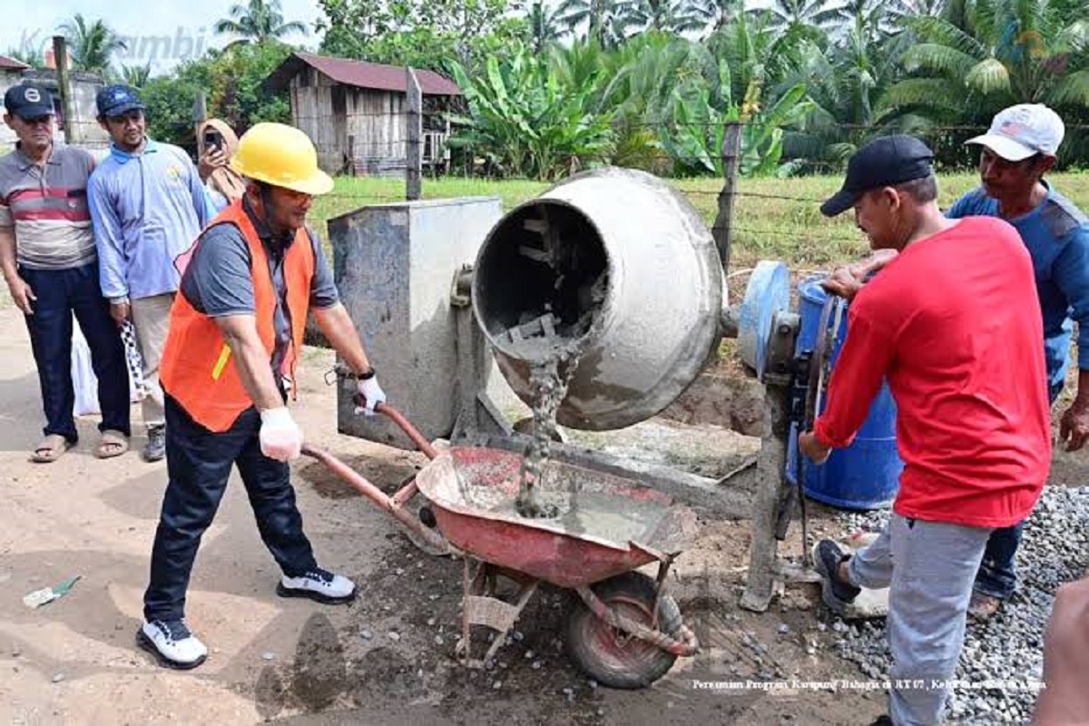Maulana - Diza Launching Pelaksanaan Kampung Bahagia, Warga Ucapkan Terimakasih dan Apresiasi Program