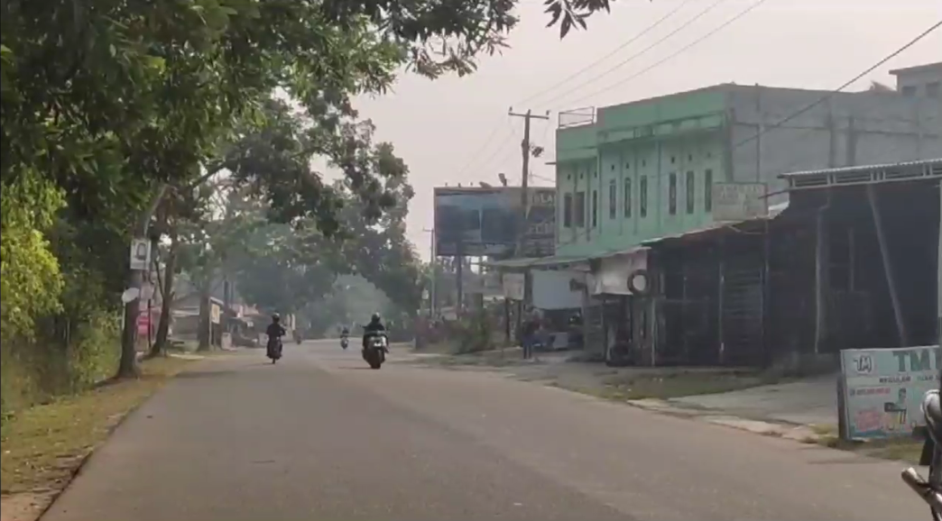 Kabut Asap Belum Ganggu Aktivitas Warga