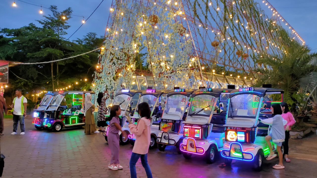 Wisata Malam Pinggir Kota, Indahnya Taman Jambi Paradise Jadi Pilihan Liburan Wisata 