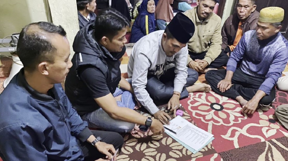 Seorang Pria Di Desa Semumu Ditemukan Tergantung Di Dalam Rumah