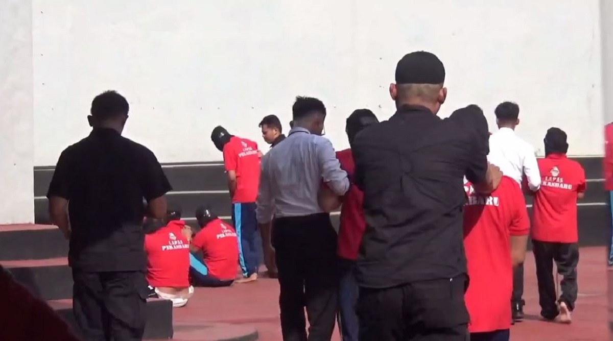32 Narapidana Kategori Risiko Tinggi Dipindahkan Ke Nusa Kambangan