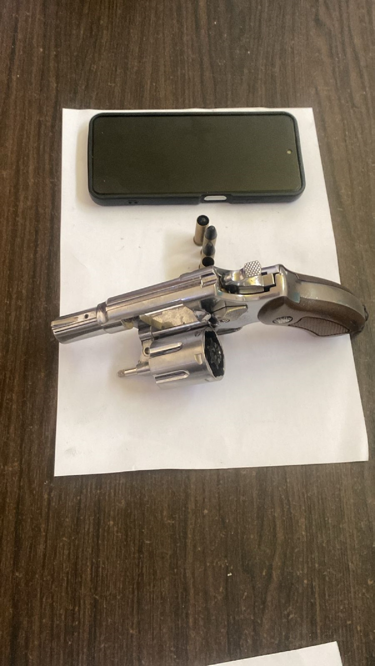 Senjata Rakitan Disita, Pria Diduga Pelaku Curat Diamankan Polsek Rantau Pandan