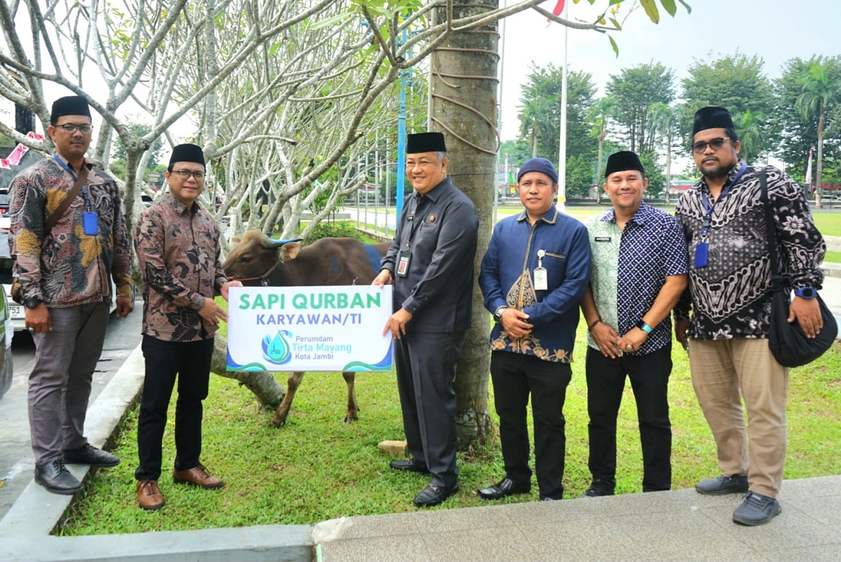 Idul Adha Tahun Ini, Perumdam Tirta Mayang Distribusikan 22 Sapi Kurban