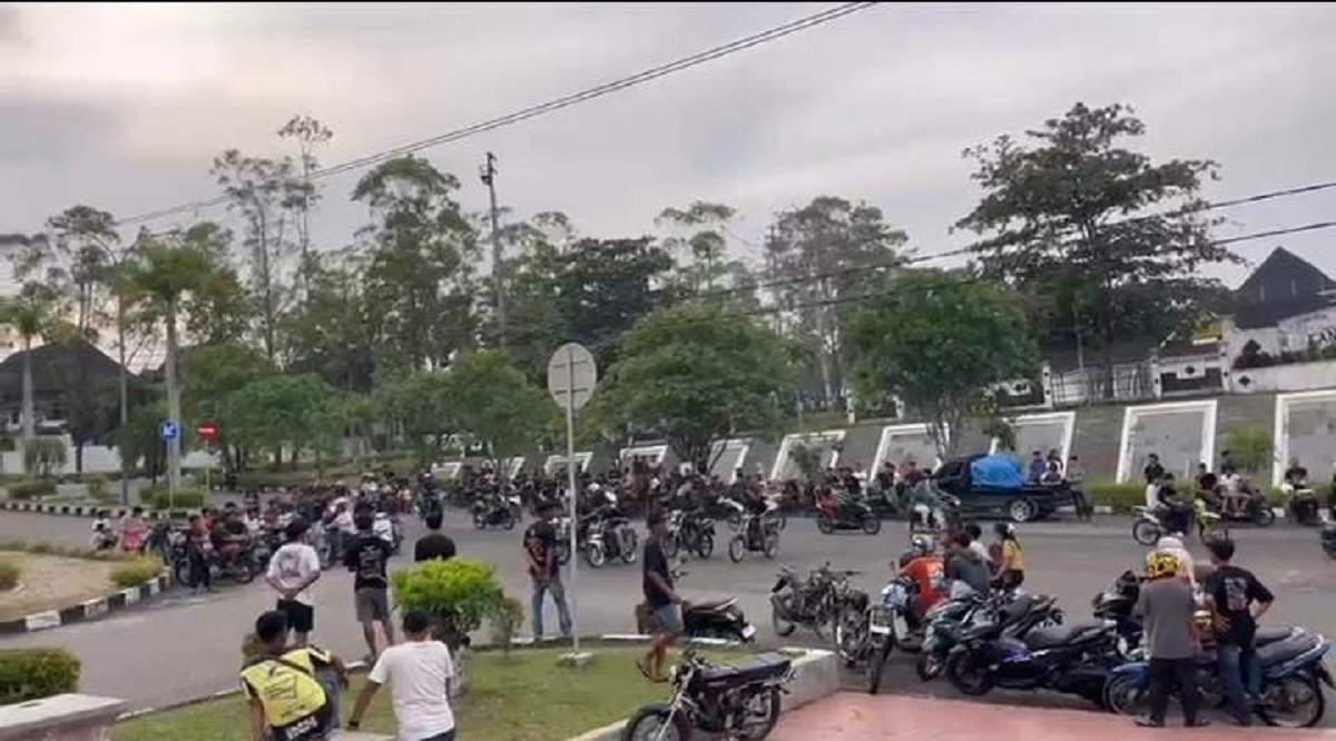 Komplek Perkantoran Bupati Berubah Jadi Arena Balap Liar di Akhir Pekan
