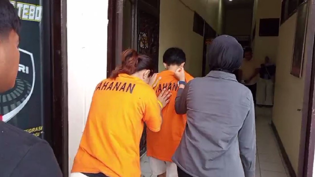 2 Perempuan Ditangkap Tim Opsnal Satres Narkoba Polres Tebo