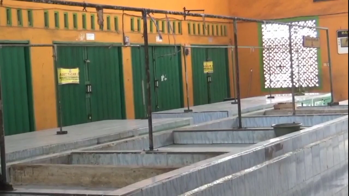 Sepi Pengunjung, Pedagang Pasar TAC Harap Solusi Pemerintah