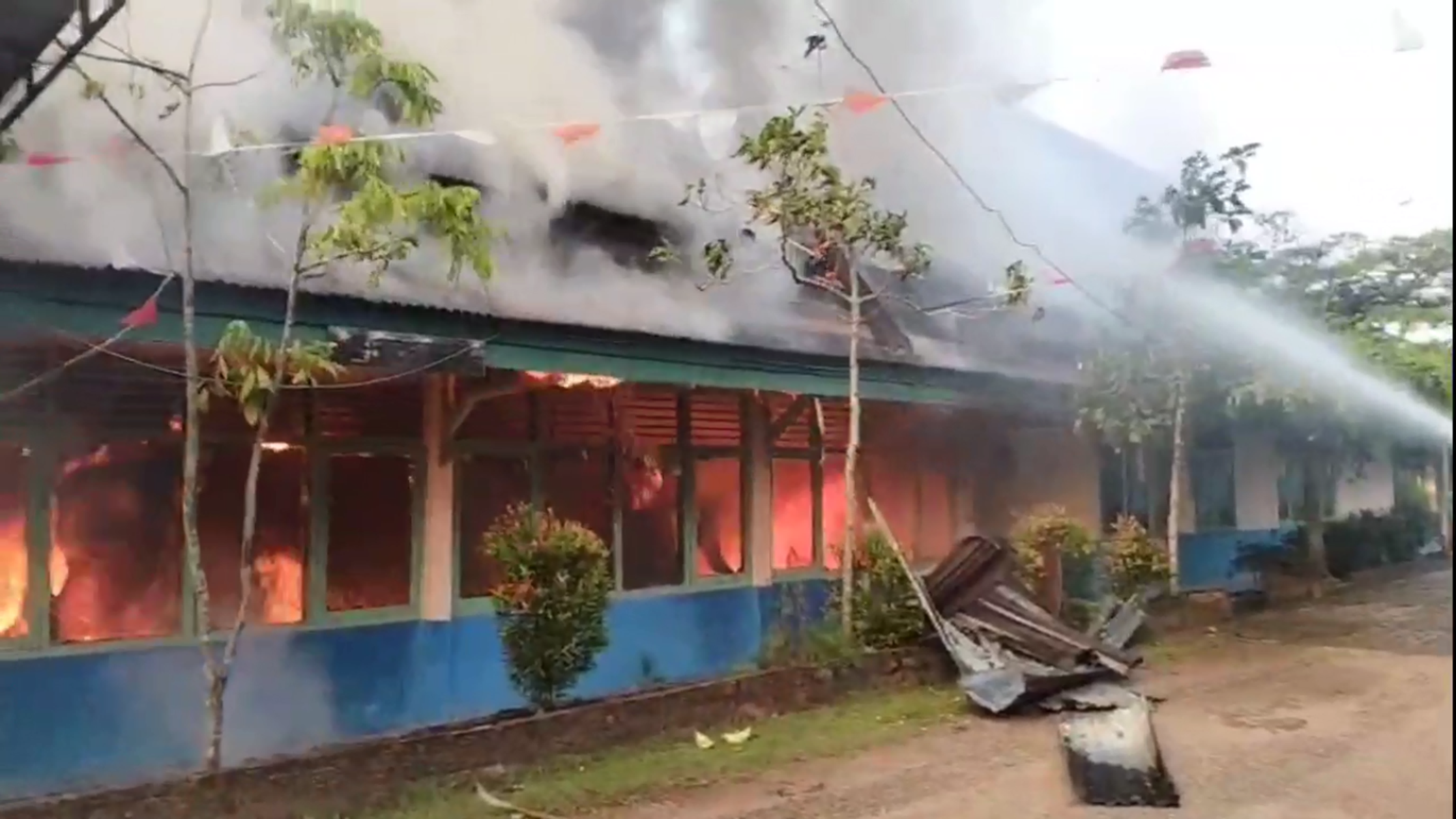 Kebakaran SMPN 20 Kota Jambi: Korsleting Listrik Diduga Jadi Penyebab