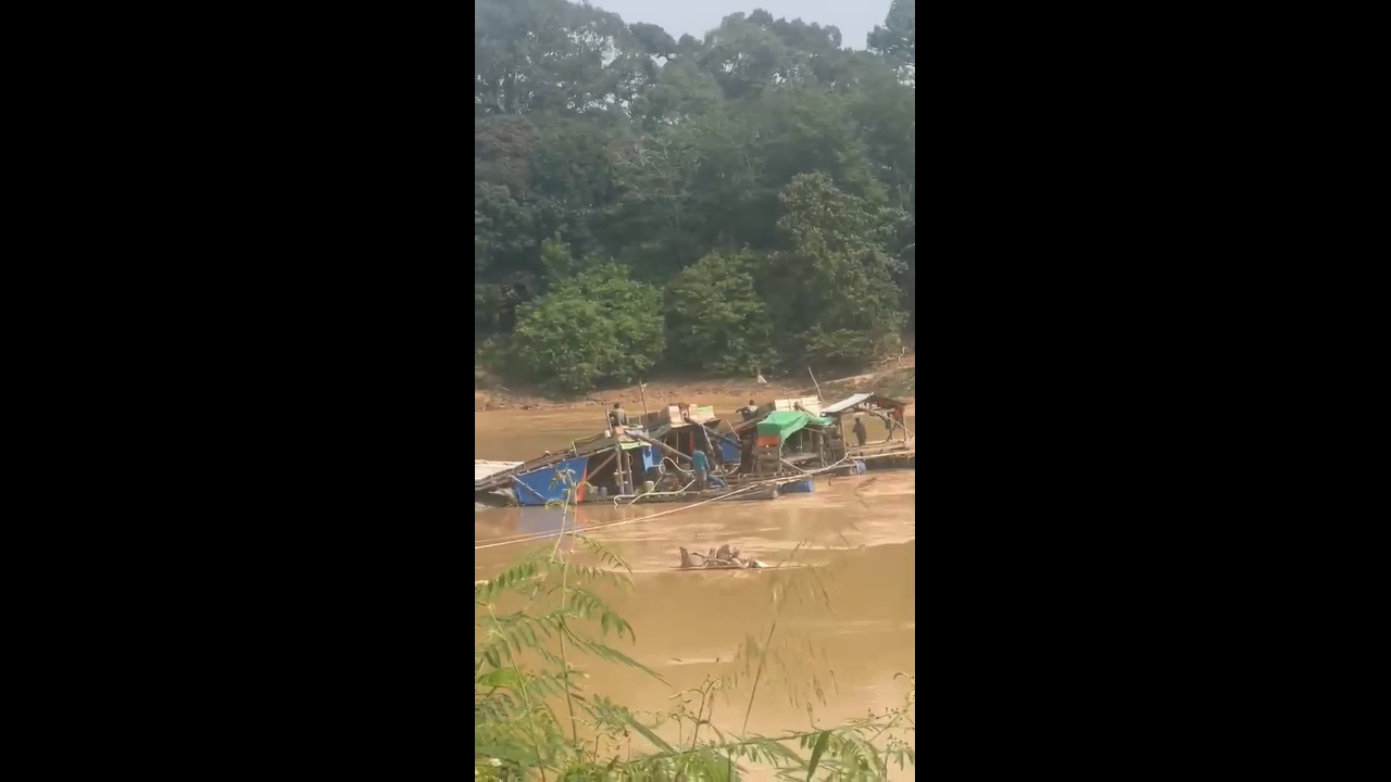 Dompeng Peti Berada Di Tengah Kota, Masyarakat Minta Aparat Bertindak 