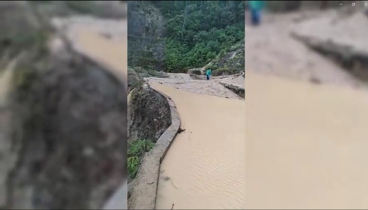 Longsor di Jalan Lintas Jambi-Sumbar, Dinas PUPR Provinsi Jambi Akan Koordinasi Dengan Tim Alkal