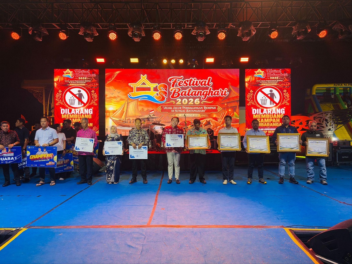 Penghargaan Hotel Pelayanan Terbaik ke-3 untuk ASTON Jambi 