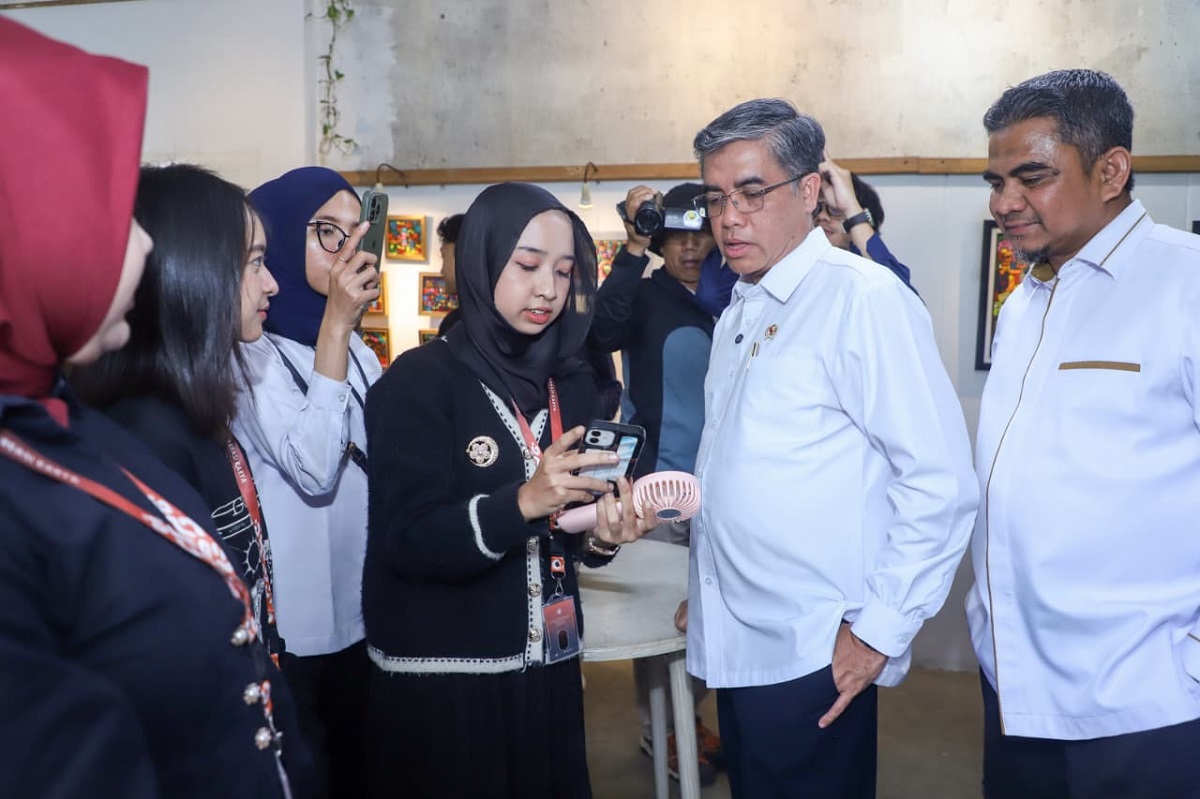 Menaker Sebut Industri Kreatif Bisa Jadi Laboratorium Program Magang Nasional