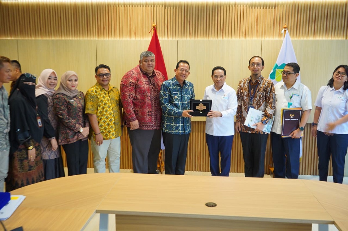 Bupati Muaro Jambi Temui Wamenkes, Dorong Penguatan RS dan Puskesmas