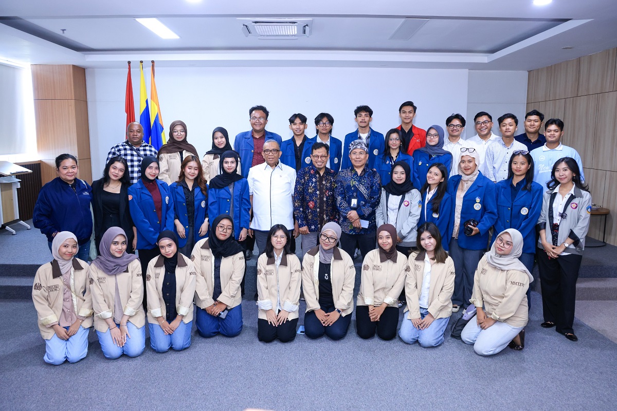 Wamenaker Tekankan Pentingnya Pelatihan dan Akses Kerja bagi Anak Muda