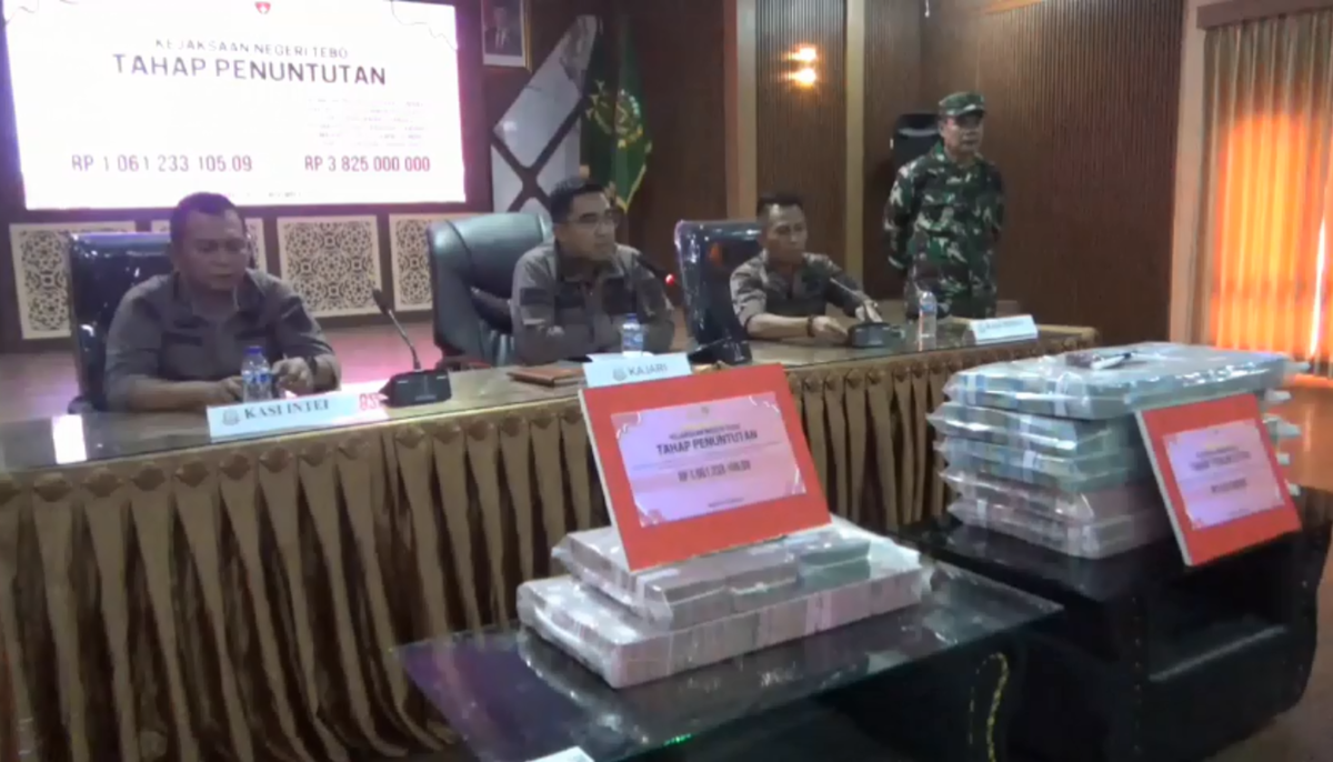 Kejari Tebo Pamerkan Rp 4,8 Miliar Tipikor Pasar Tanjung Bungur