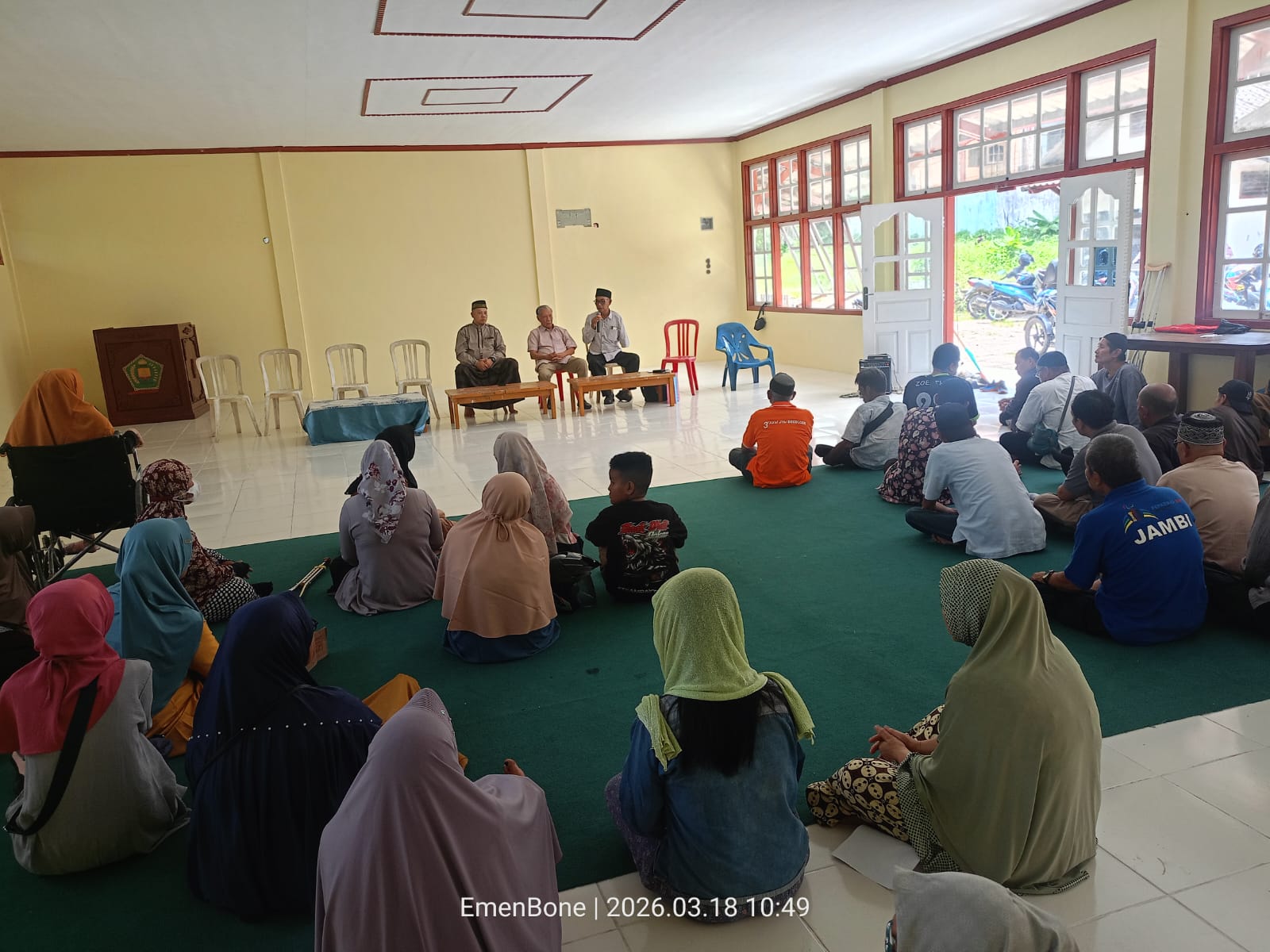 Ketuk Pintu Langit di Penghujung Ramadhan: BAZNAS Kota Jambi Peluk Hangat Ratusan Penyandang Disabilitas