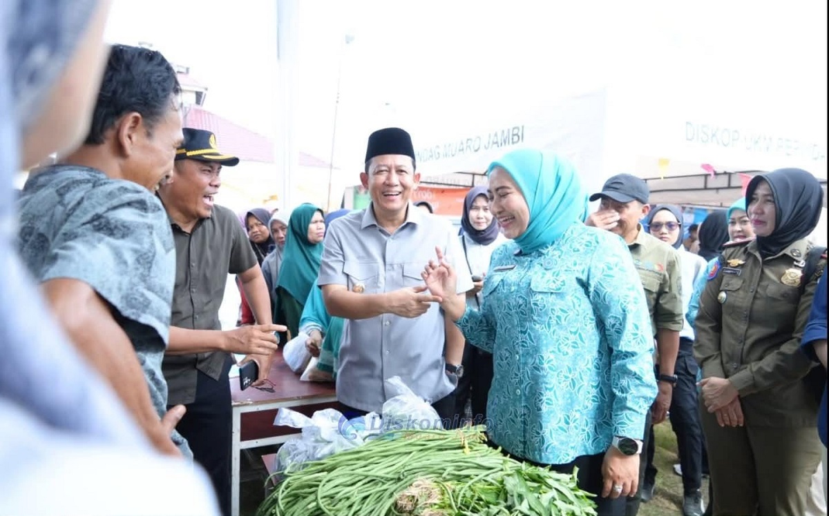 Bupati Muaro Jambi Resmi Buka Gebyar Ramadan 2026, Pasar Murah Diserbu Warga Jaluko