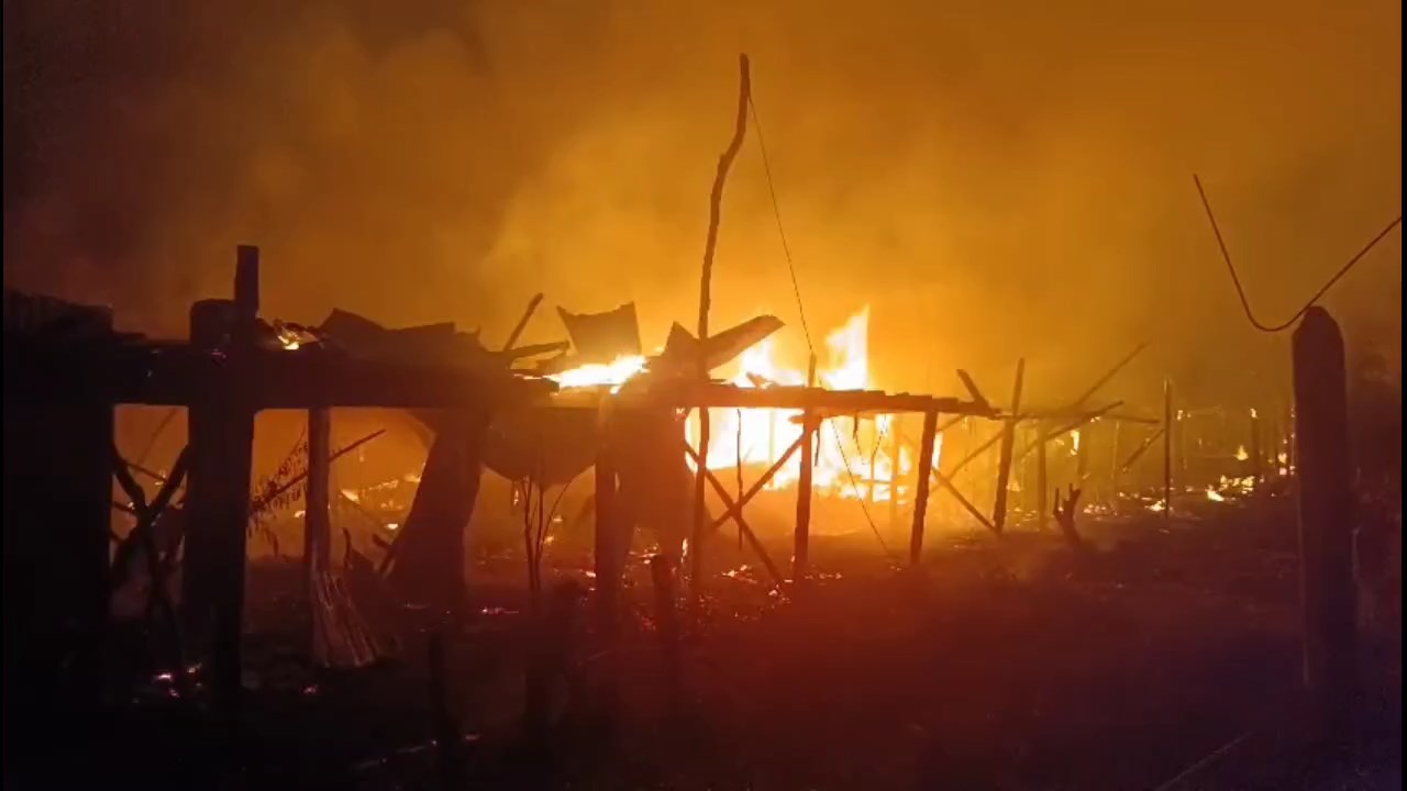 Musibah Kebakaran 2 Unit Rumah Di Talang Banjar Hangus Terbakar Kota Jambi
