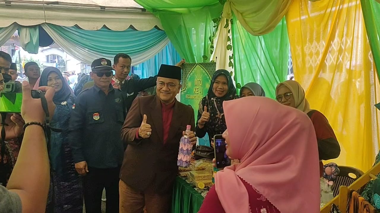 Maulana Lepas Pawai Taaruf MTQ Ke 1 Kecamatan Jelutung