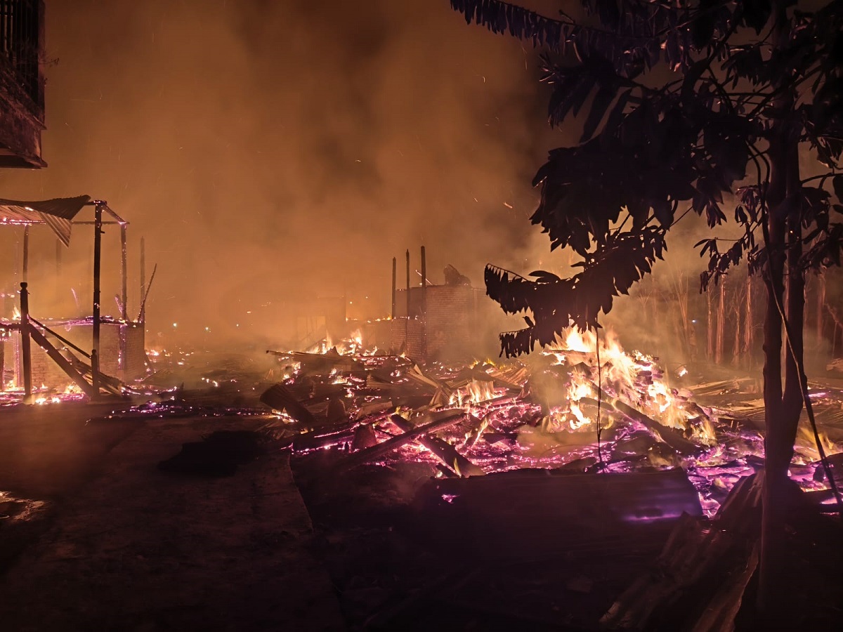 Kebakaran Hebat di Dusun Buat Bungo, 14 Rumah Hangus dan Rata dengan Tanah