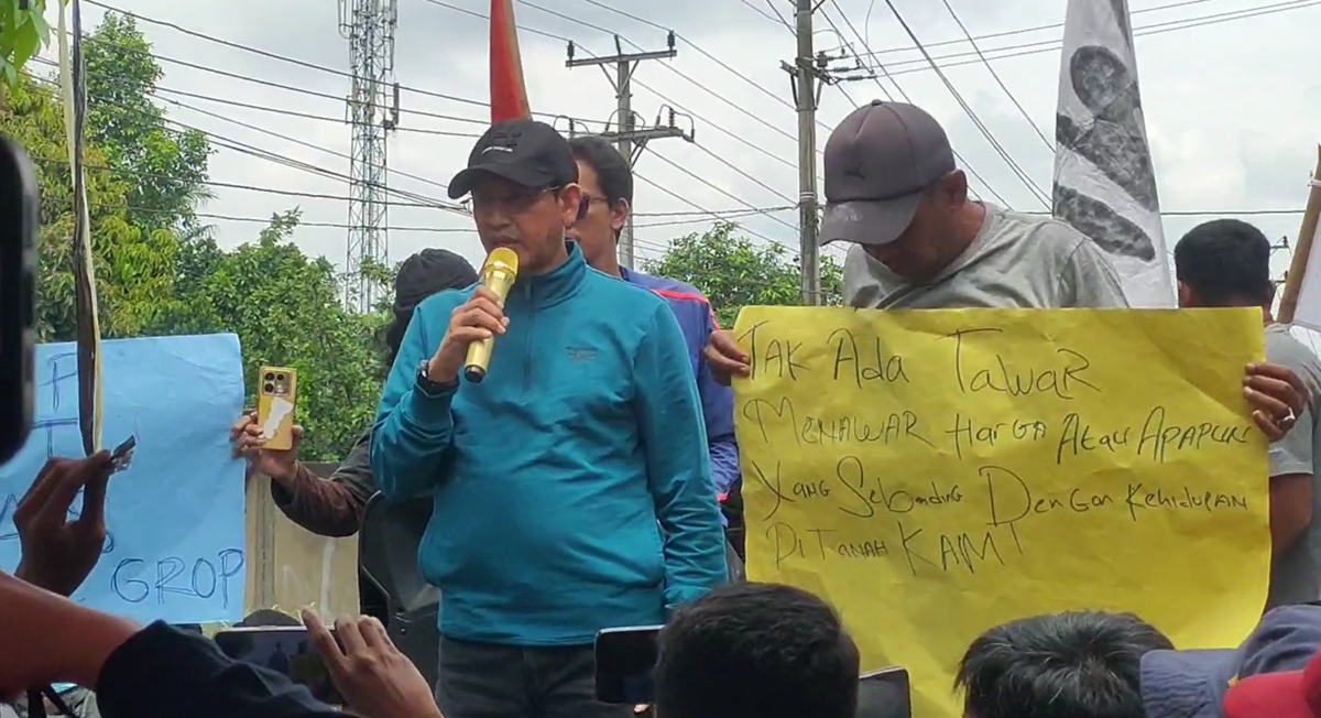 Warga Blokir Jalinsum Tolak Stockpile Batubara