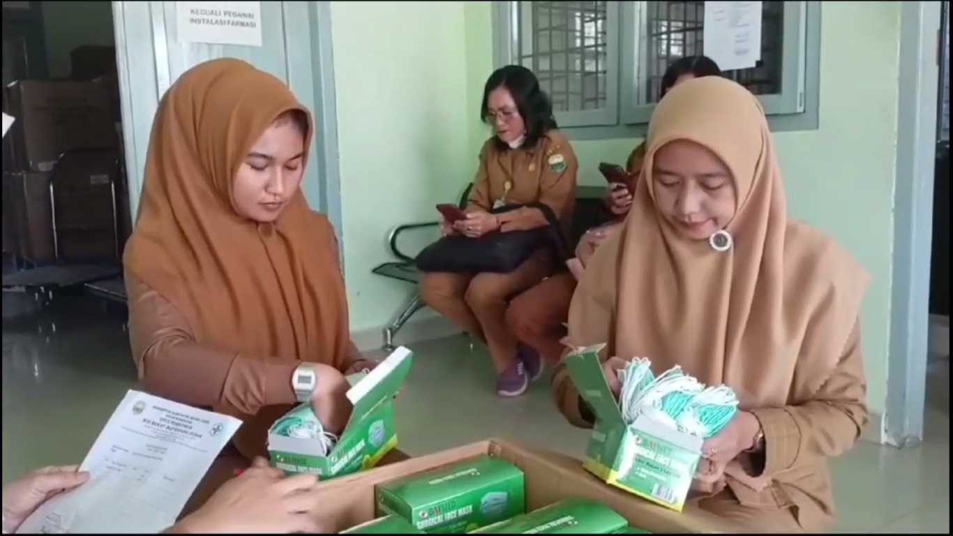 Dampak Kabut Asap, Dinkes Akan Segera Distribusikan 250 Ribu Masker Ke Warga 