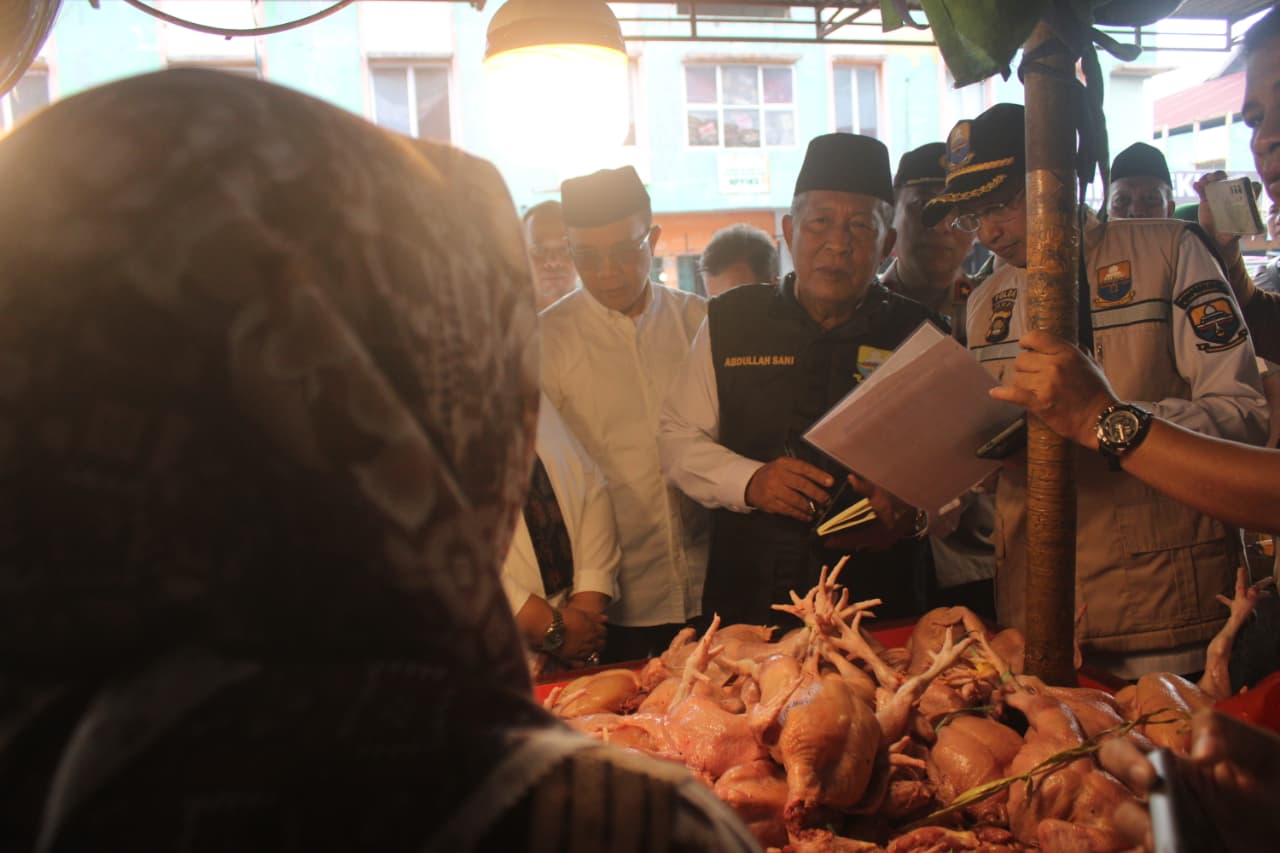 Wagub Sani Pastikan Stok dan Harga Pangan Jambi Aman Jelang Puasa dan Lebaran