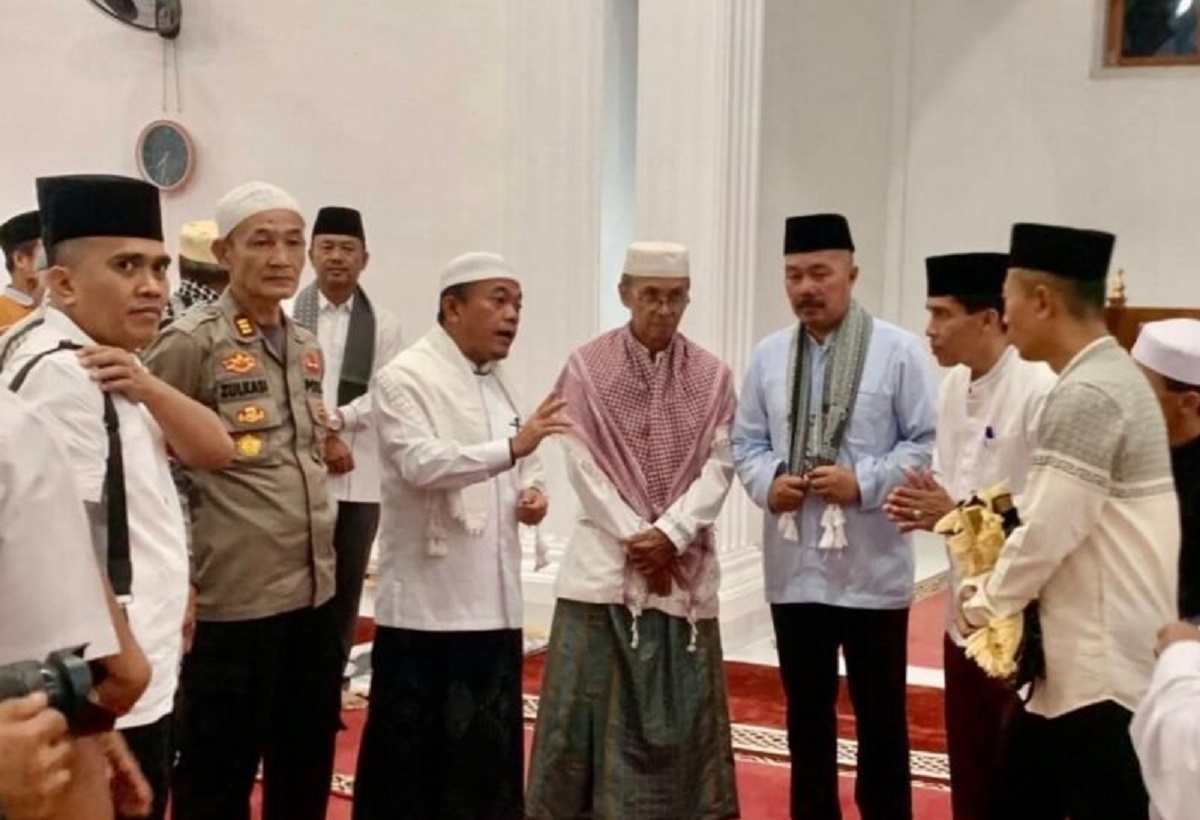 Monadi dan Murison Dampingi Gubernur Al Haris Safari Ramadhan di Kerinci, Bantuan Puluhan Juta Diserahkan