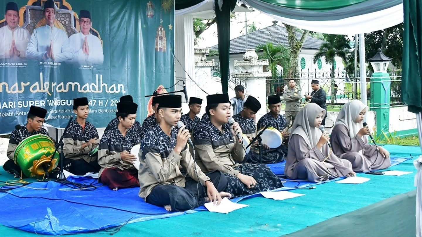 Semarak Ramadhan 1447 H, Warga Dihibur Musik Hadroh Saat Ngabuburit Di Muara Bulian