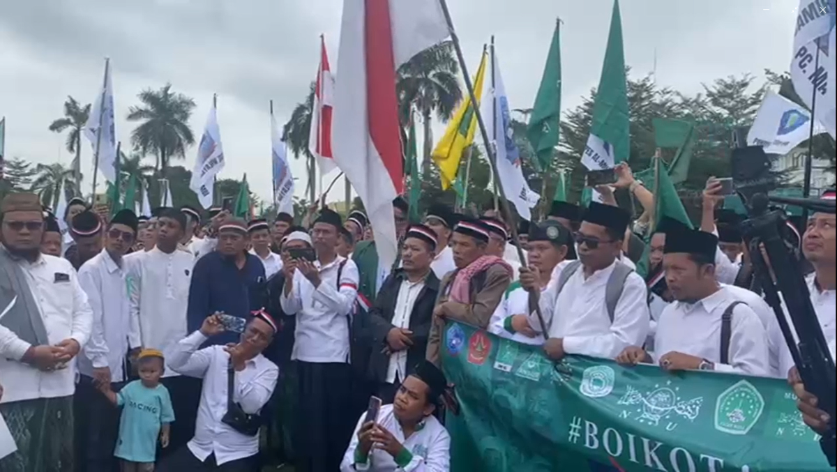 Aksi unjuk rasa santri, minta aparat hukum usut tuntas fitnah kepada ulama