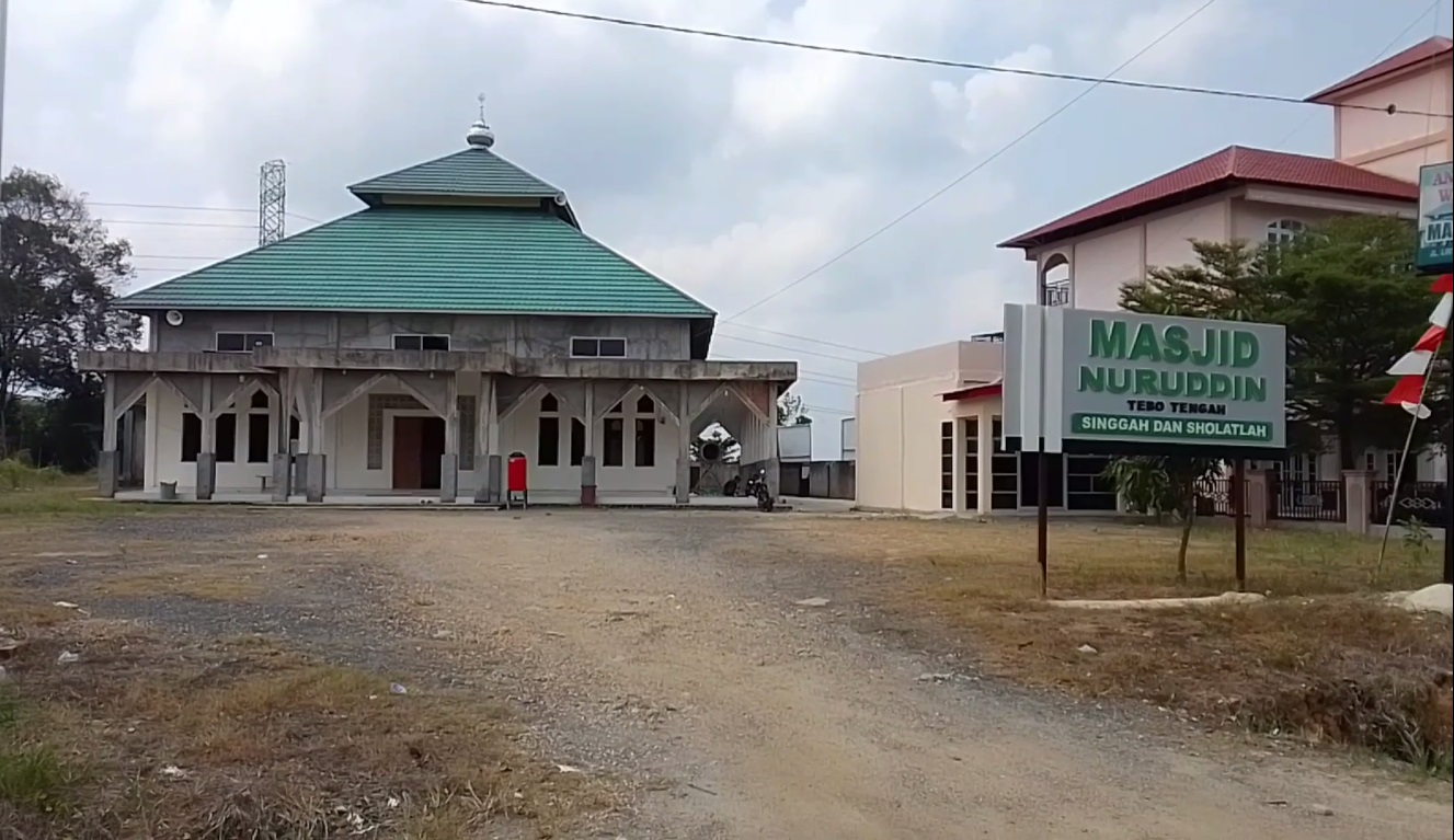 Sepeda Motor Jemaah Masjid Nuruddin Raib Saat Sholat Subuh