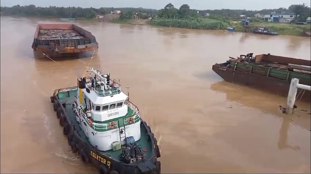 Tiang Jembatan Aurduri 1 Ditabrak, Nahkoda Kapal Tongkang Diamankan Polairud Polda Jambi