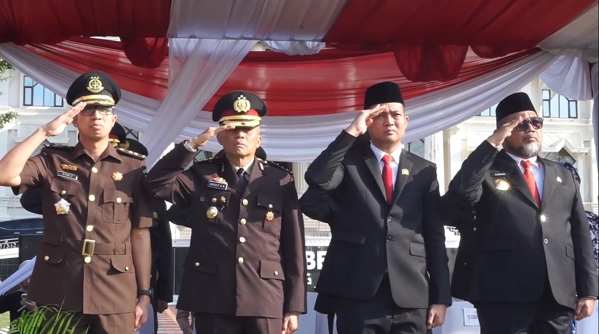 Ketua DPRD M.Hafiz Fattah Hadiri Upacara Hari Pahlawan Nasional