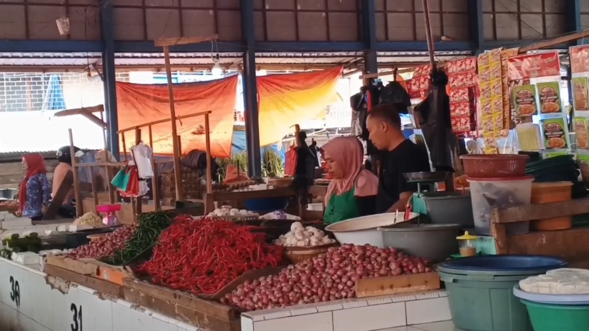 Harga Cabai dan Bawang Alami Kenaikan di Sungai Penuh Jelang Nataru