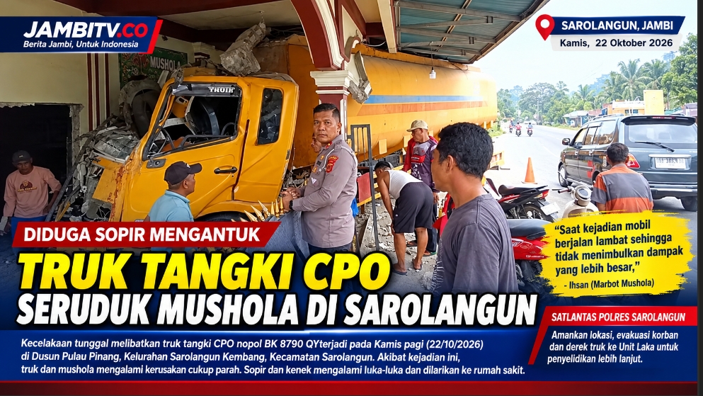 Diduga Sopir Mengantuk, Truk Tangki CPO Seruduk Mushola di Sarolangun