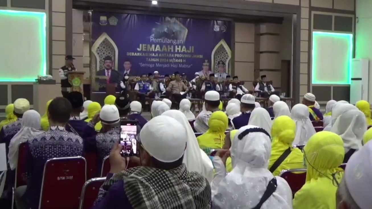 443 Jemaah Haji Kloter 22 Tiba di Jambi, 1 Orang Masih di Arab Saudi Karena Sakit