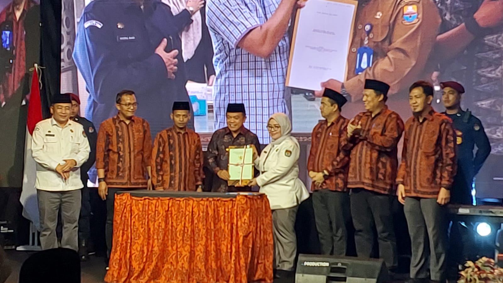 Sudah Ditempati Sejak 2003, Gubernur Al Haris Hibahkan Tanah Kantor KPU Provinsi Jambi 