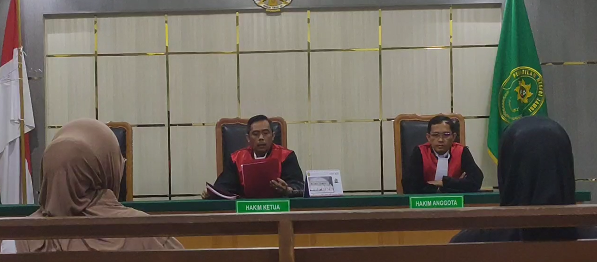 Mantan Kepala Puskesmas Kebon IX Jalani Sidang Perdana Kasus Dugaan Korupsi BOK