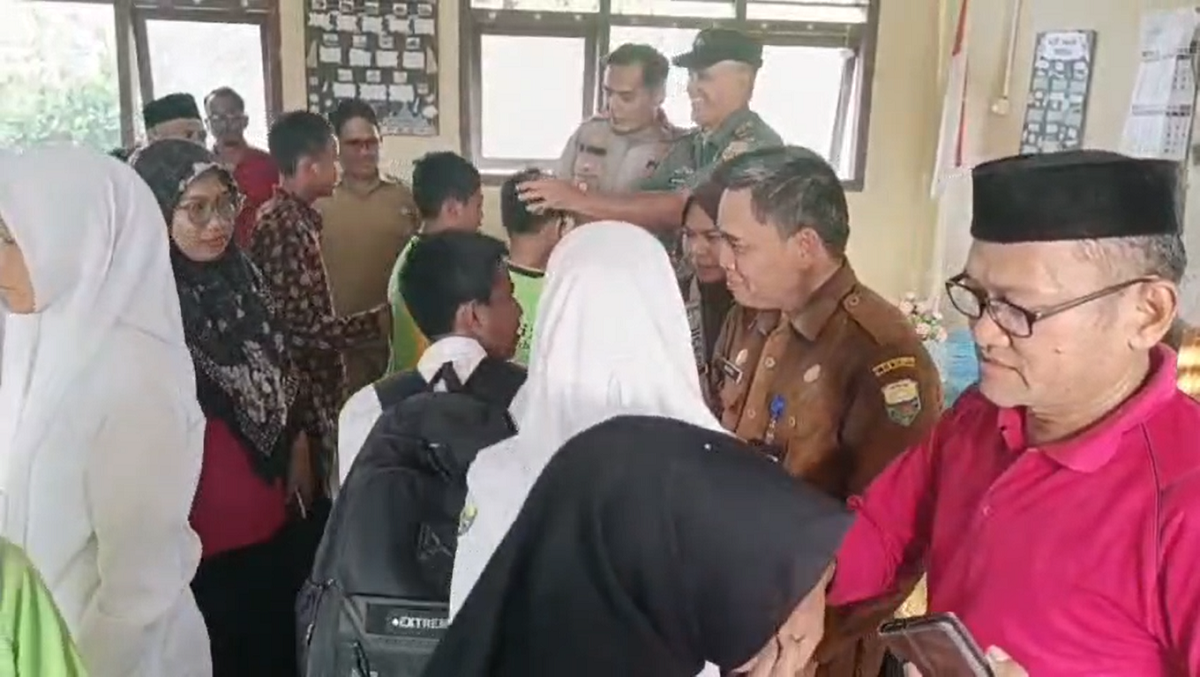 Pasca Insiden Drumband Pelajar Gagal Tampil di HUT RI, Camat Sungai Bahar Minta Maaf dan Hadapi Sanksi