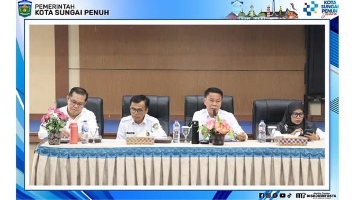 Sekda Alpian Pimpin Rapat Penyampaian Laporan Realisasi Fisik Dan Keuangan Triwulan II Tahun Anggaran 2026