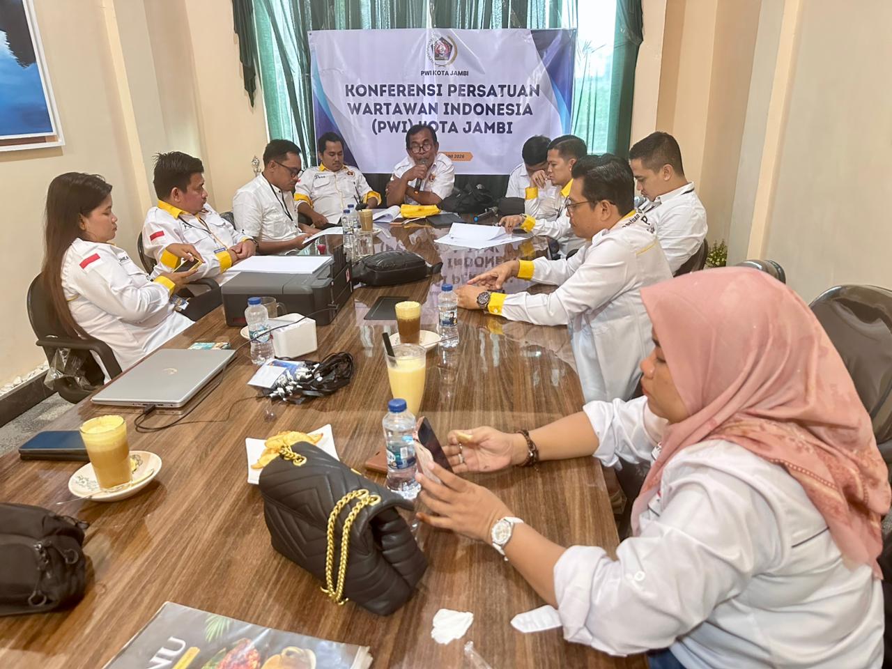 Irwansyah Kembali Pimpin PWI Kota Jambi Setelah Terpilih Secara Aklamasi