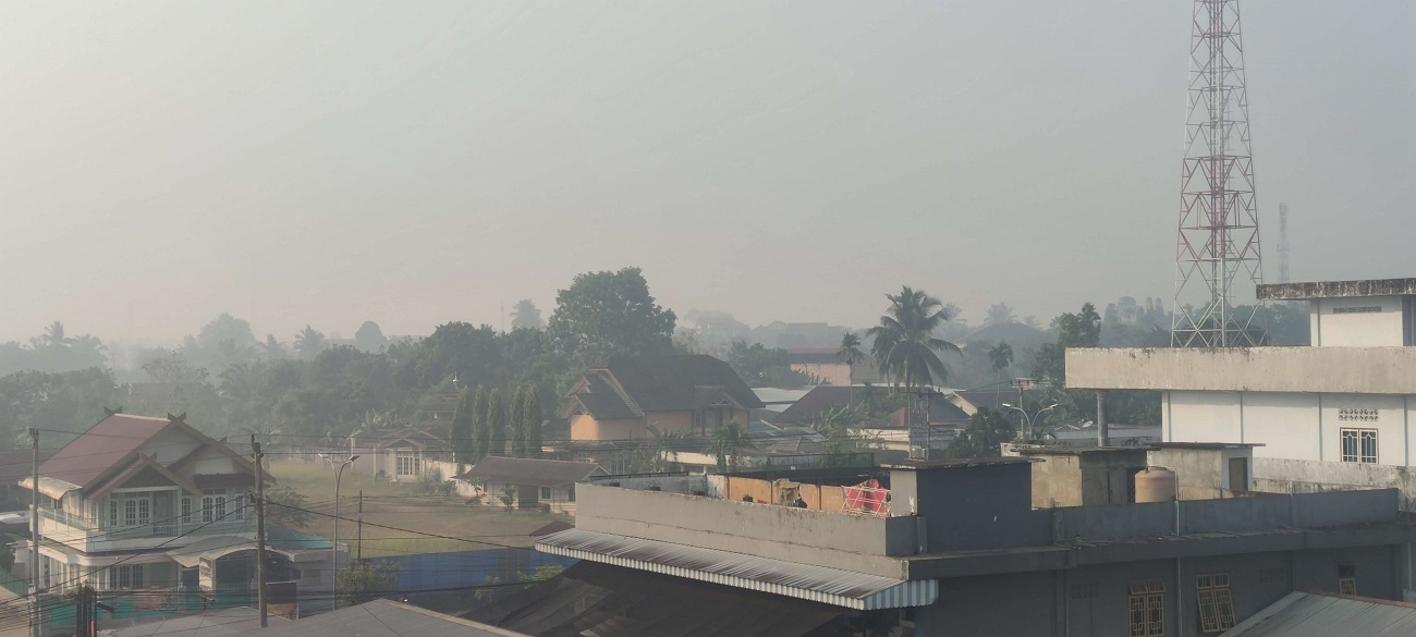 Kabut Asap Jambi Kembali Pekat pada Selasa Pagi 17 Oktober 2023, Polusi Udara Terparah Nomor 4 di Indonesia