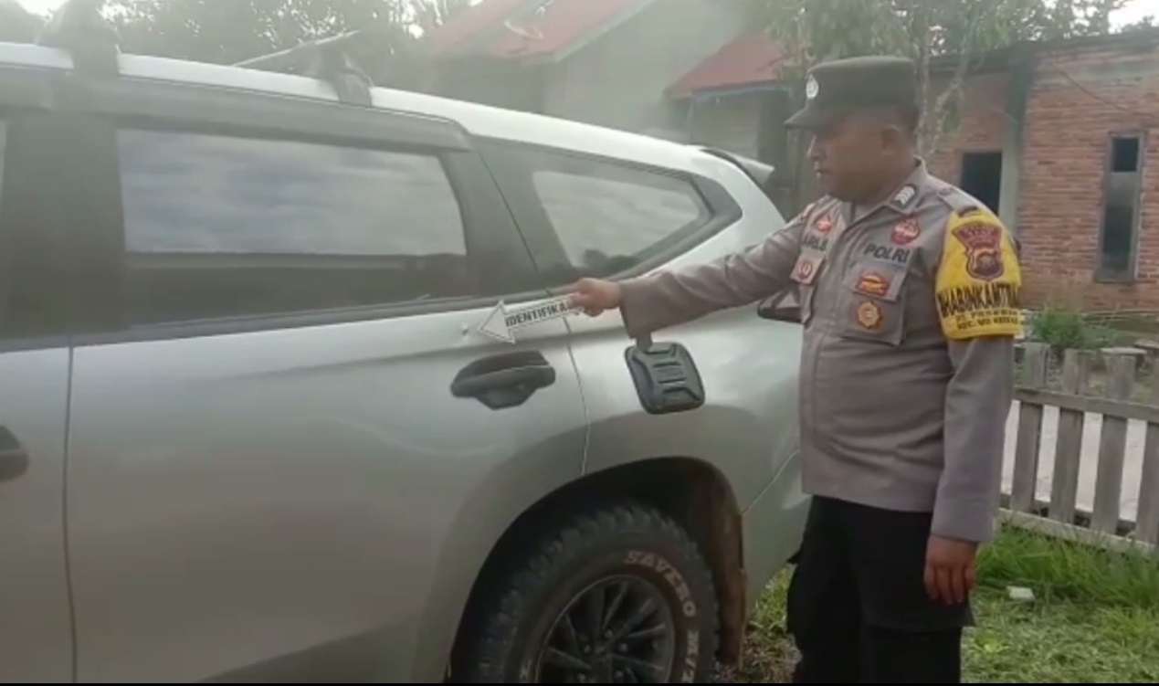 Tim Inafis Polres Tebo Identifikasi Mobil Yang Ditembak Dalam Perkelahian Berdarah