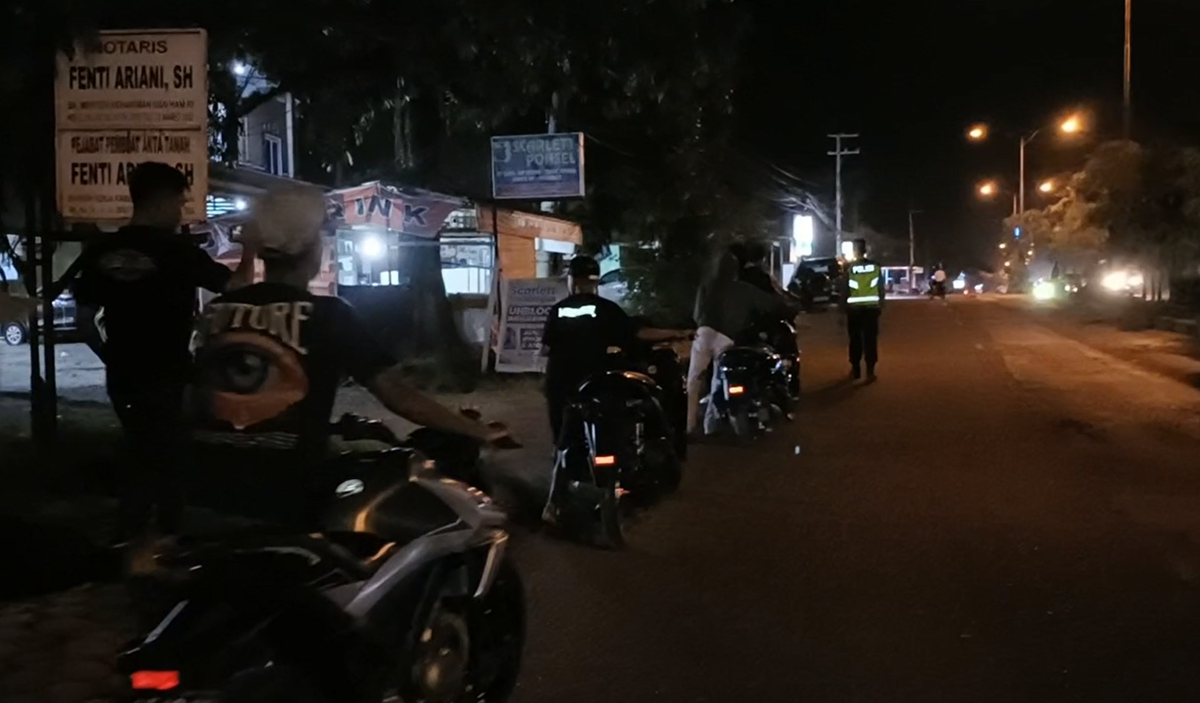 Diduga Akan Lakukan Balap, Belasan Motor Knalpot Brong Diamankan