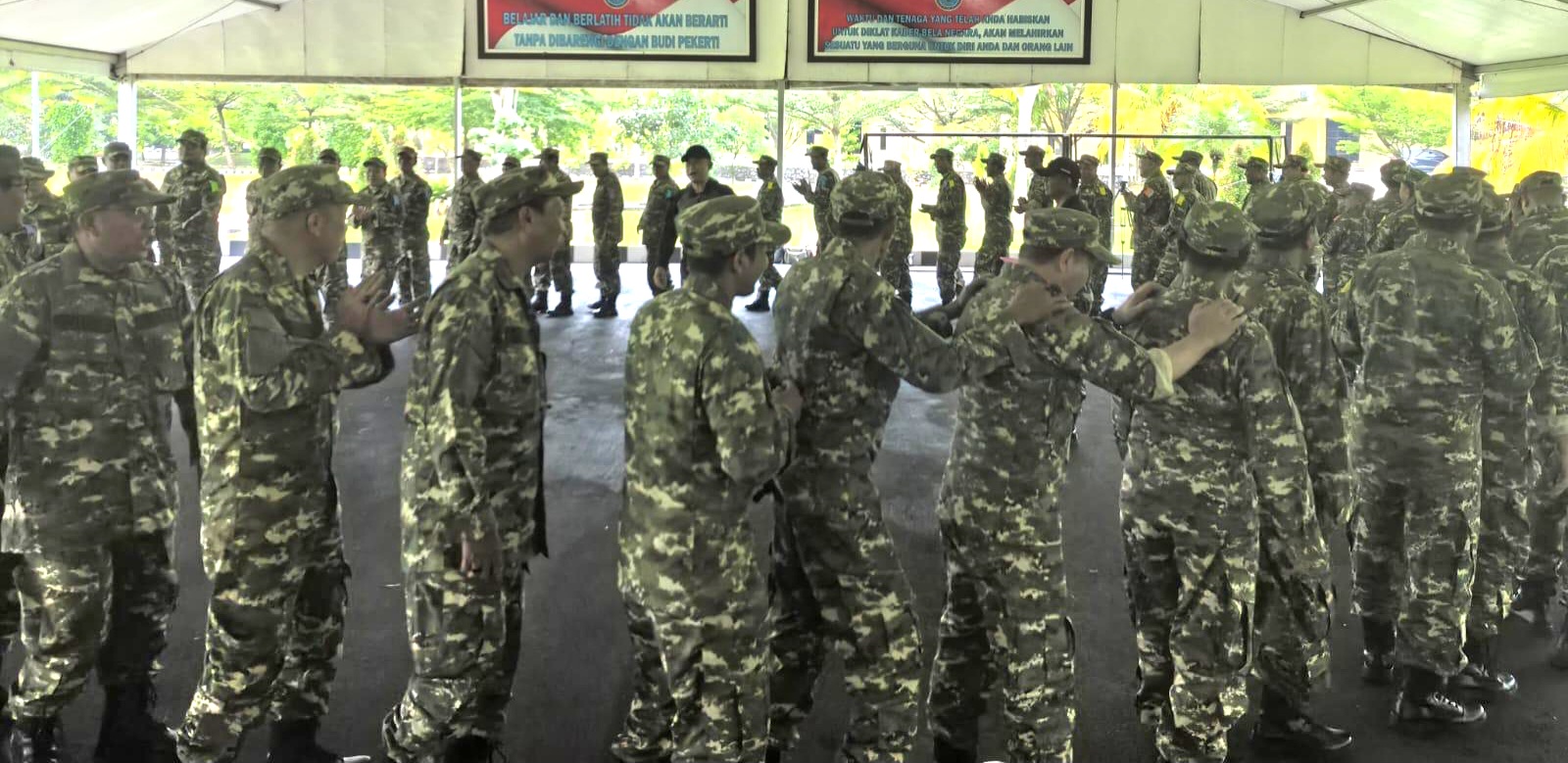 Menhan Sjafrie Warnai Retret PWI–Kemenham 2026, Peserta Diajak ke Pusat Latihan Kopassus