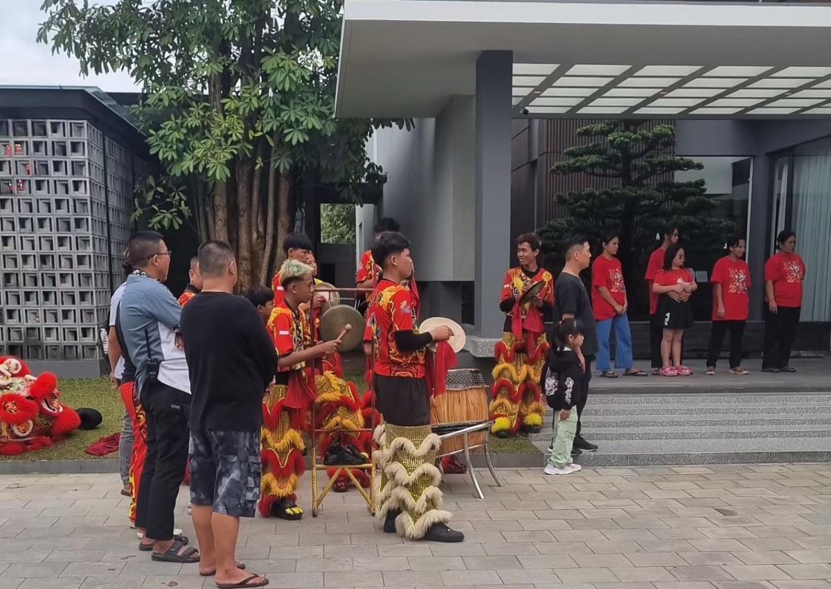 Suasana Imlek di Jambi Meriahkan dengan Barongsai