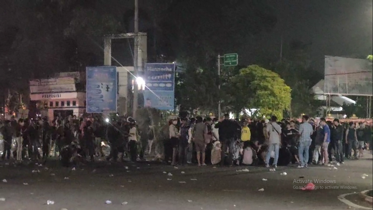 Situasi Tak Terkendali: Remaja dan Geng Motor Kuasai Demo Jambi