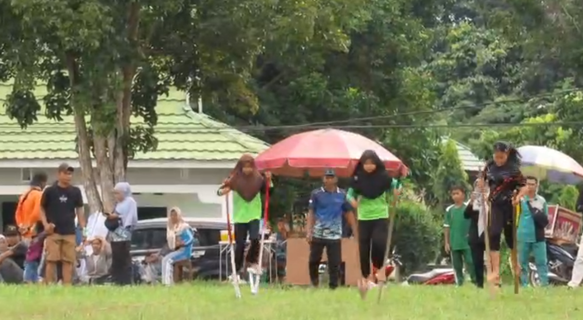 Lestarikan Budaya, Permainan Tradisional Meriahkan O2SN Muaro Jambi 2026 