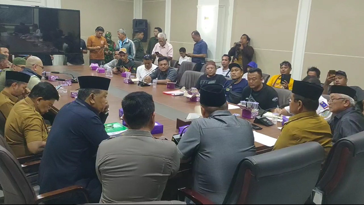 Wali Kota dan Sopir Sepakati untuk Atur Ulang Mekanisme Pembelian Solar