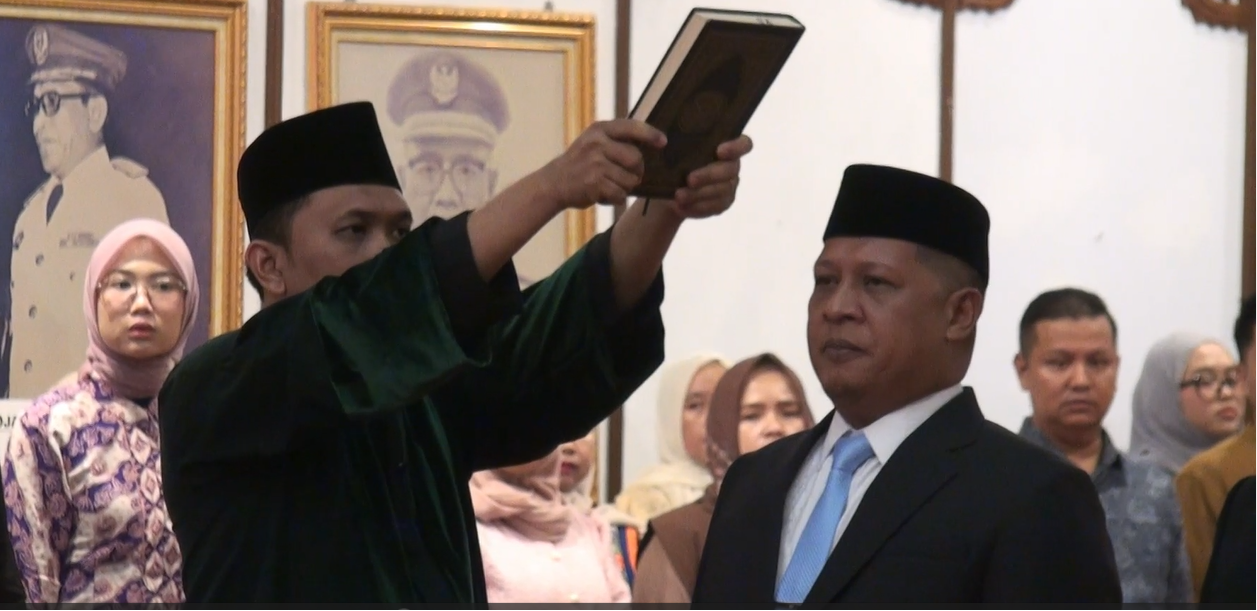 Gubernur Al Haris Jelaskan Pertimbangan Lantik Atma Jaya Sebagai Kadis DP3AP2