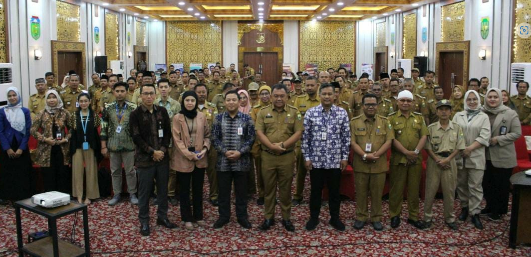  OJK Jambi Berikan Edukasi Kepada Camat dan Lurah/Kepala Desa Se-Muaro Jambi